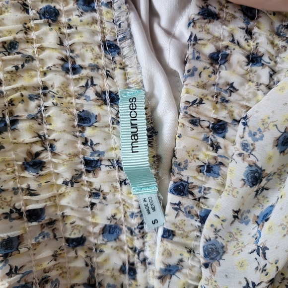 Maurices floral skirt - Picture 4 of 4